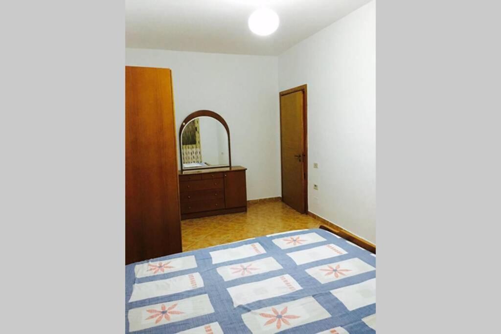 Ari'S Apartment Vlorë 外观 照片