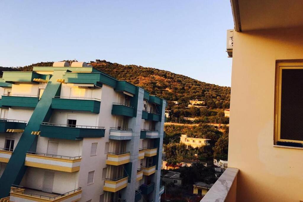 Ari'S Apartment Vlorë 外观 照片
